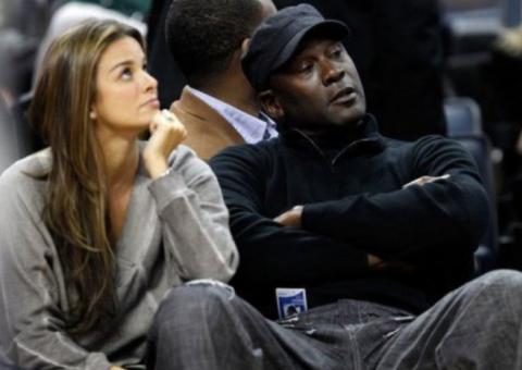 Aos 50, Michael Jordan se casa com modelo de 32